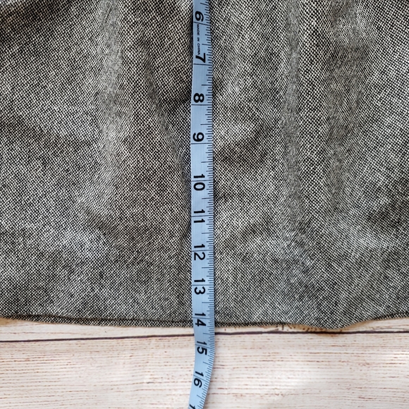 Old Navy Black White Wool Mix Mini Skirt 6 - Picture 8 of 9